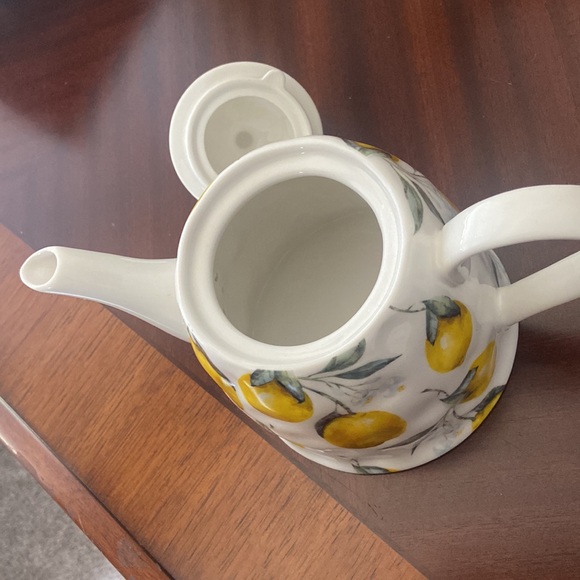 🍋Grace Teaware fine porcelain Lemon tea pot - Picture 4 of 8